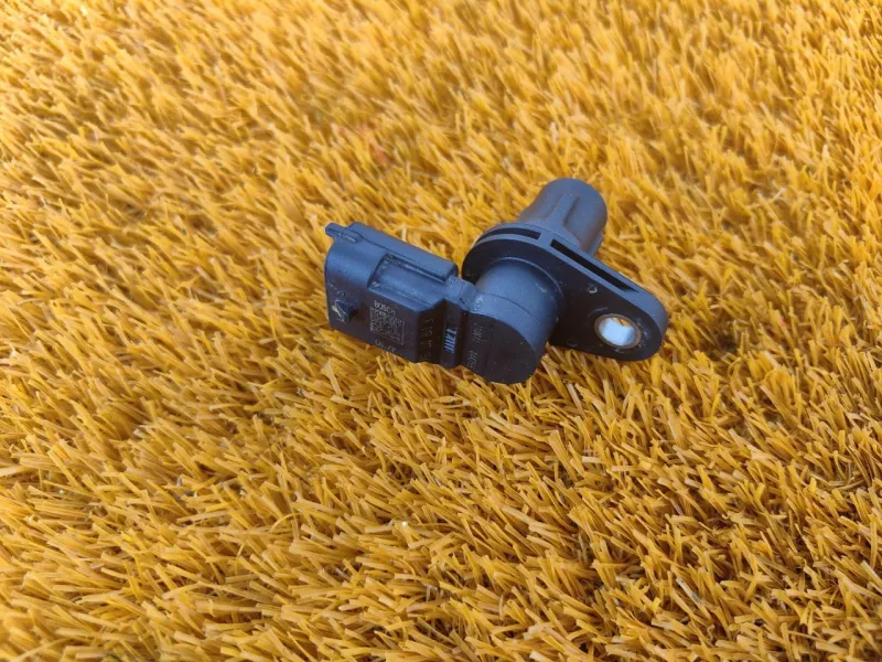 Датчик положения распредвала