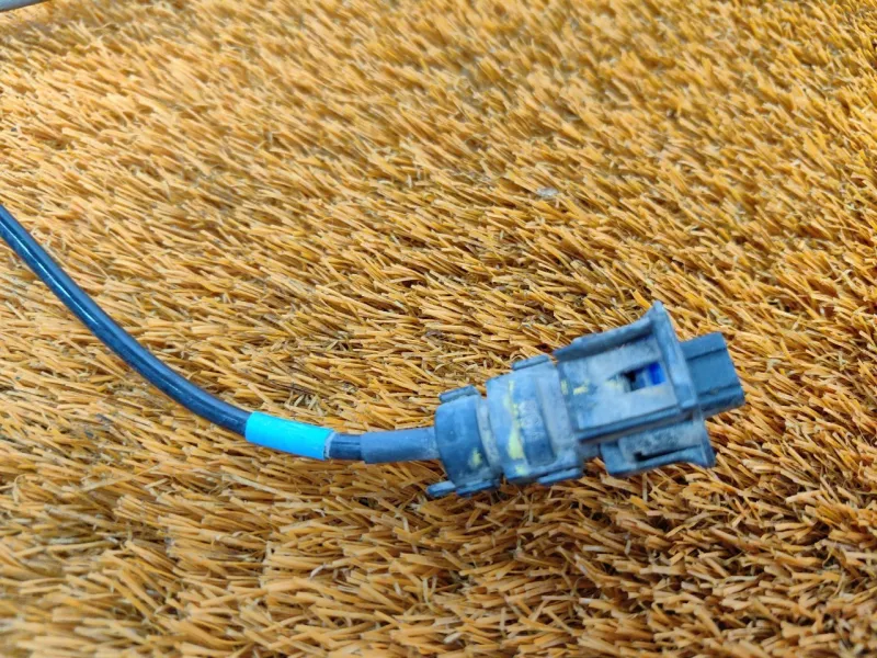 Провод датчика ABS