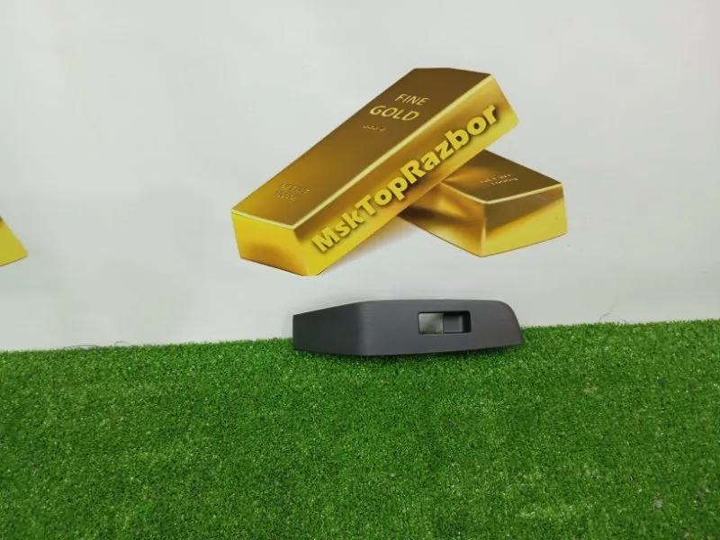 Молдинг двери