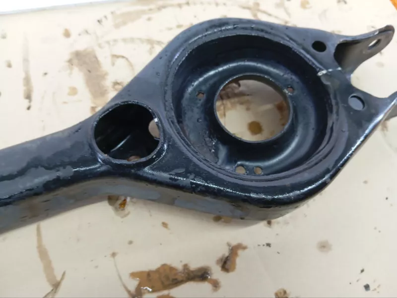 Рычаг подвески