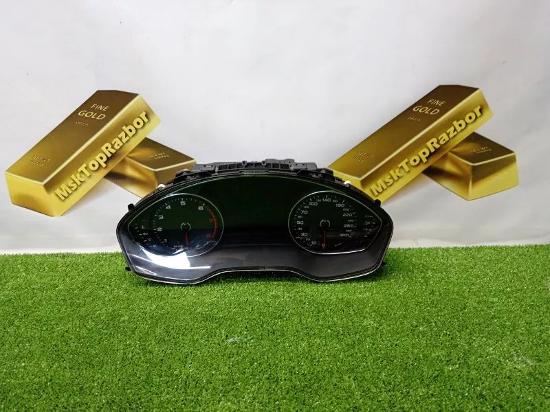 Панель приборов