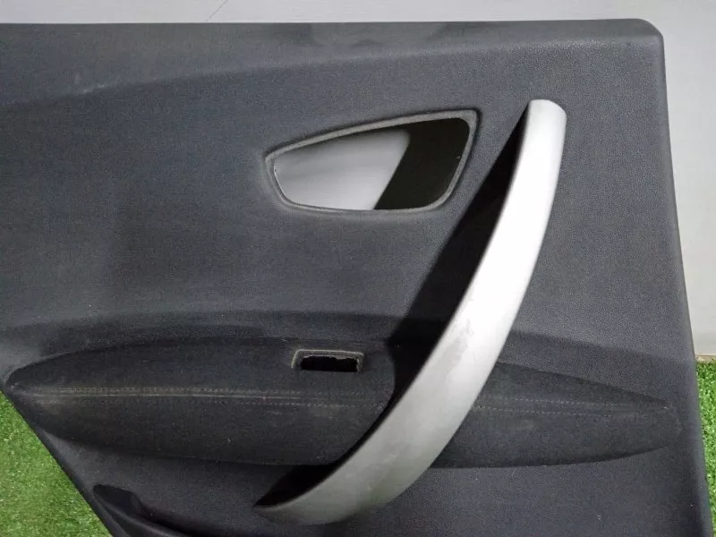 Обшивка двери BMW 1-Series 2004 51427133359 E87, задняя левая