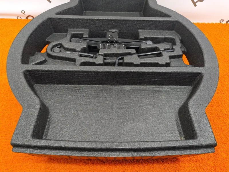 Ящик для инструментов