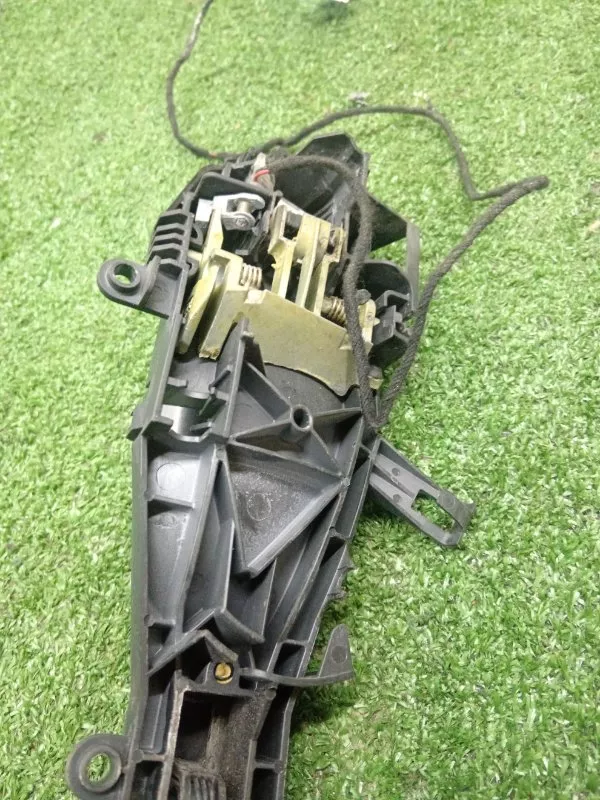 Ручка двери наружняя