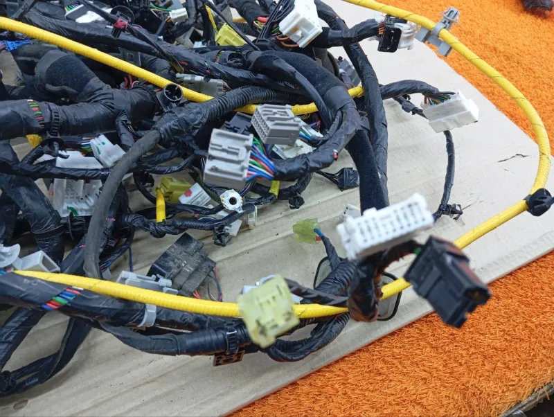 Проводка салона