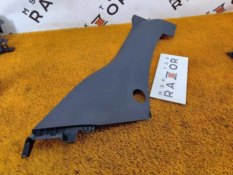 Накладка на стойку кузова