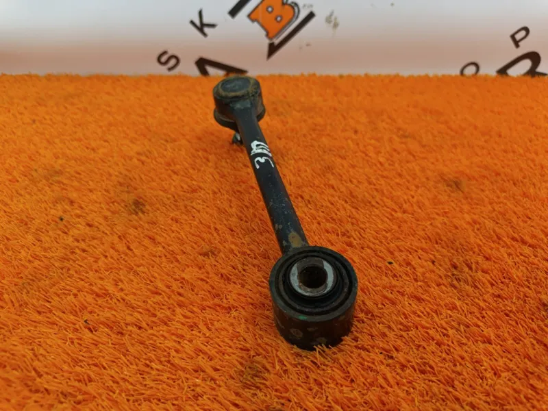 Рычаг подвески