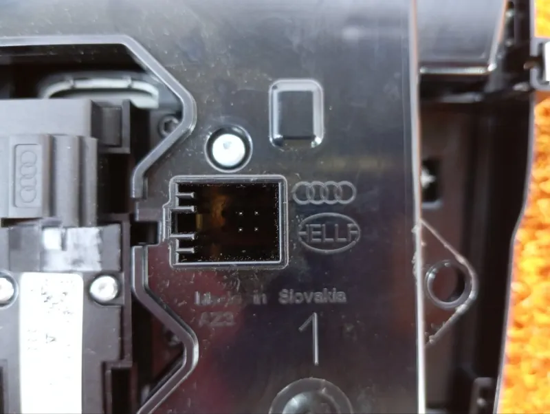 Плафон салона