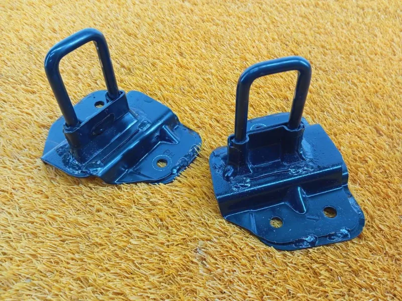 Ответная часть замка двери