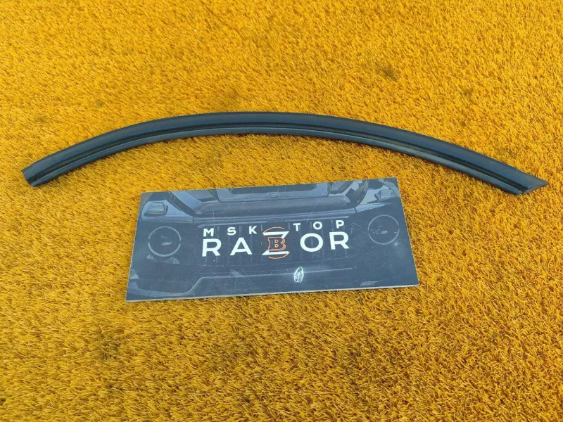 Уплотнитель двери