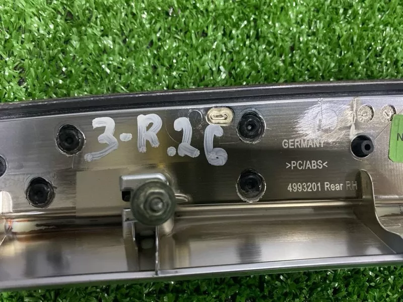 Накладка двери декоративная