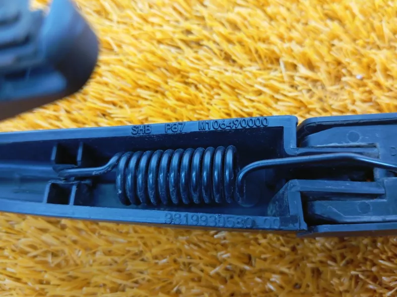 Поводок стеклоочистителя багажника Chery Tiggo 4 PRO 2023 608000105AA SQRE4G15C