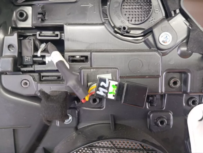 Обшивка двери