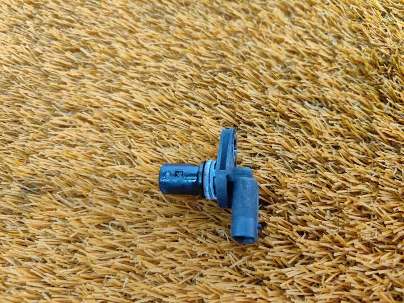 Датчик положения распредвала