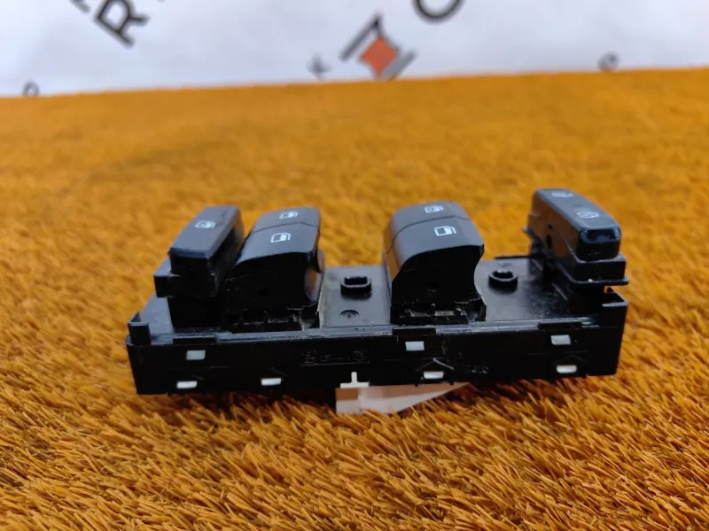 Блок стеклоподъемников