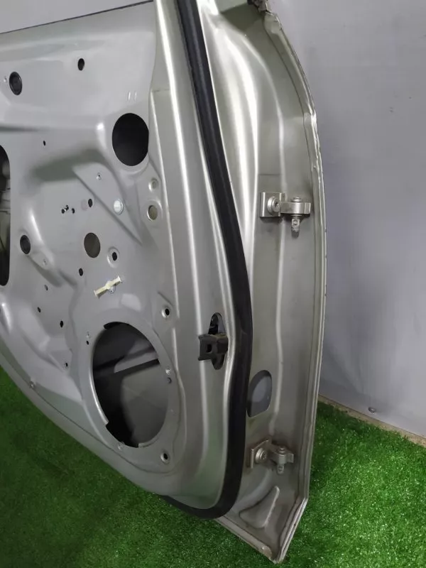 Дверь Audi A4 2011 8K5833051D B8, задняя левая