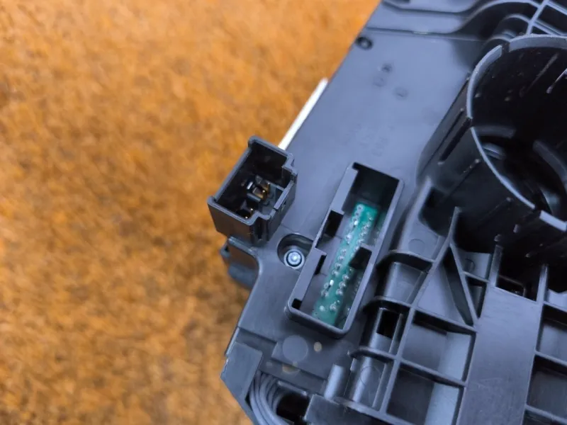 Подрулевой переключатель