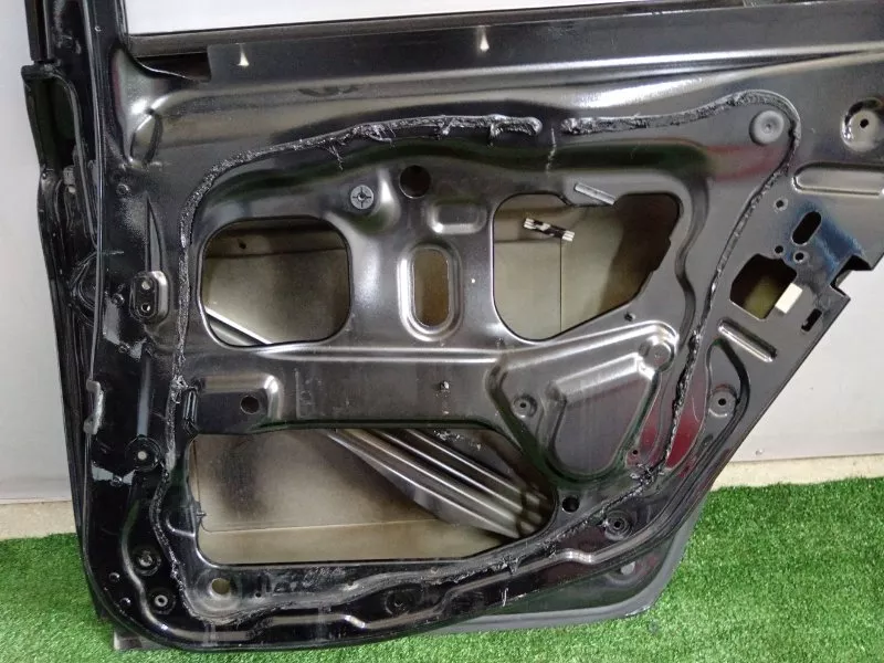 Дверь BMW 5-Series 2011 41007206114 F10, задняя правая