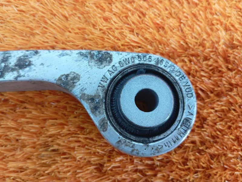 Стойка стабилизатора