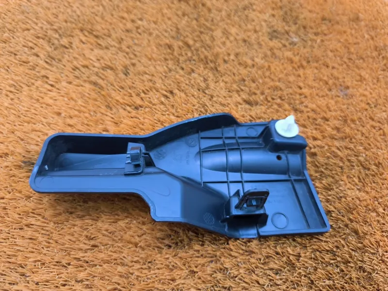 Пыльник крыла