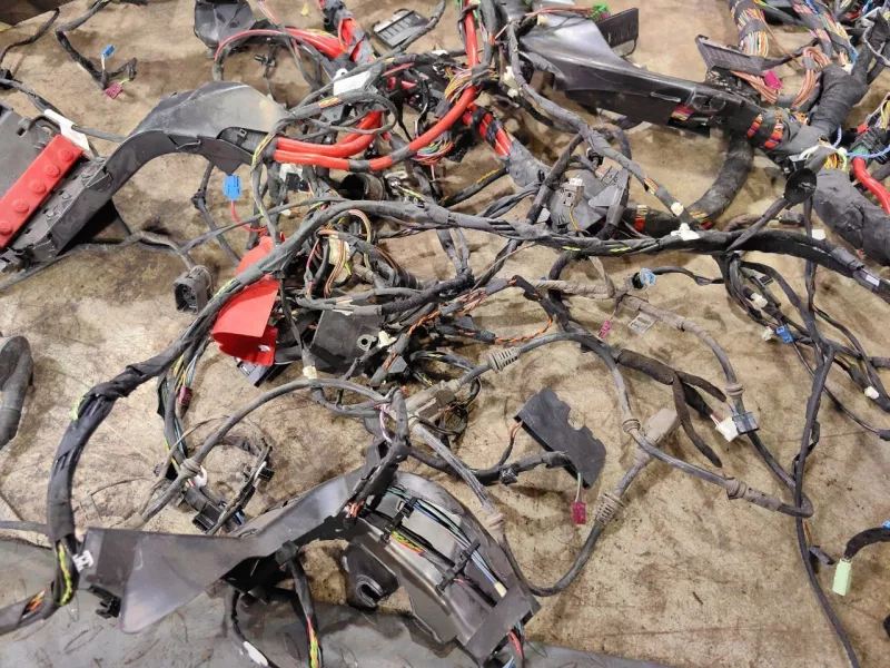 Проводка салона BMW 5-Series 2019 61112449598 G30 B47D20A