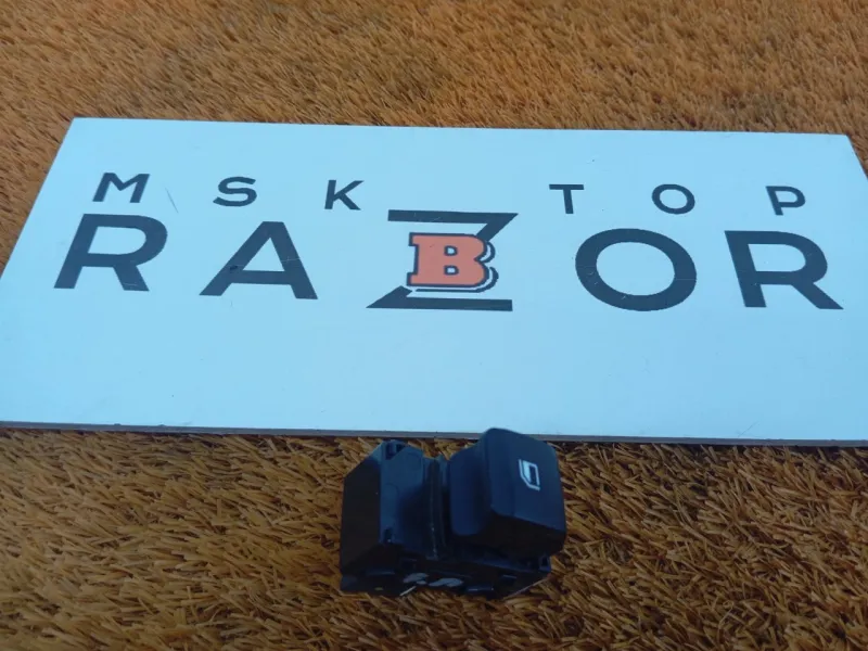 Кнопка стеклоподъемника