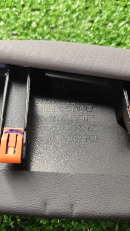 Накладка на торпедо