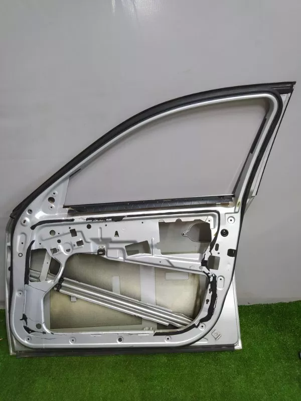 Дверь BMW 5-Series 2004 41517202340 E60, передняя правая