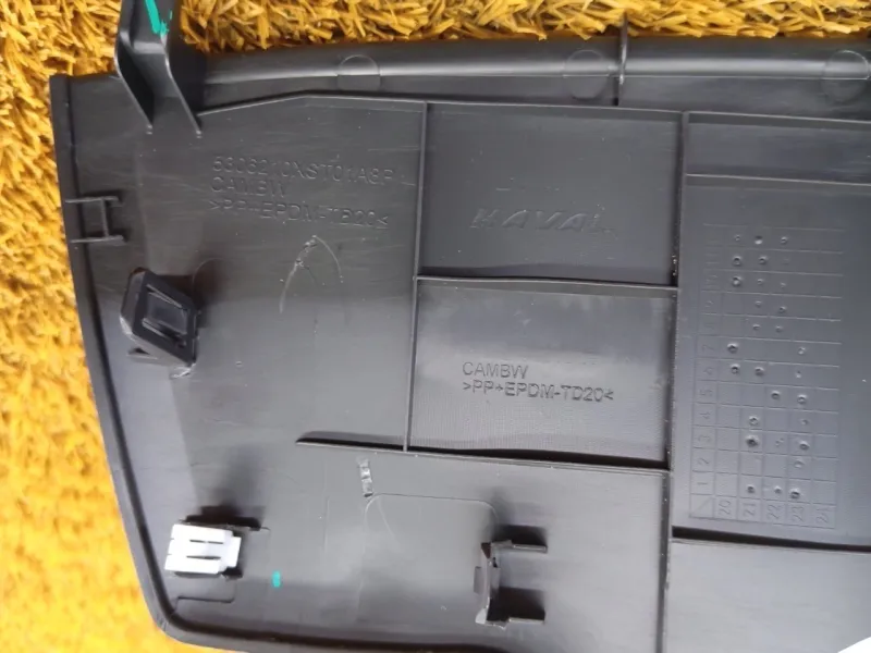 Накладка на торпедо