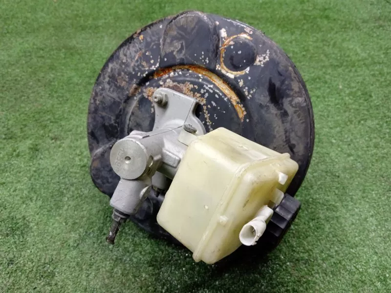 Главный тормозной цилиндр