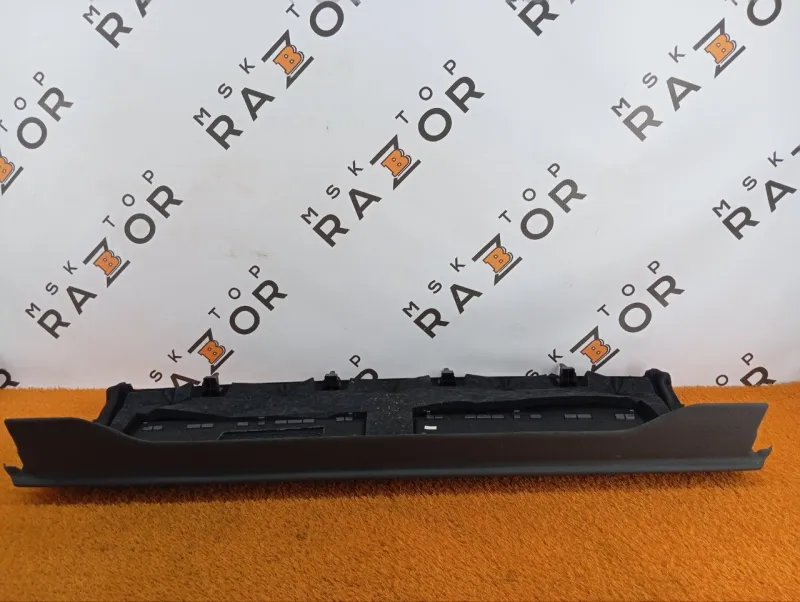 Полка багажника