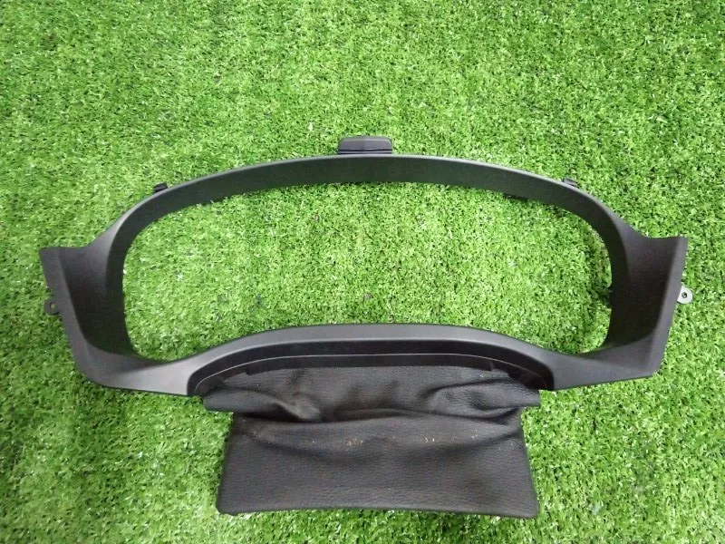 Кожух рулевой колонки