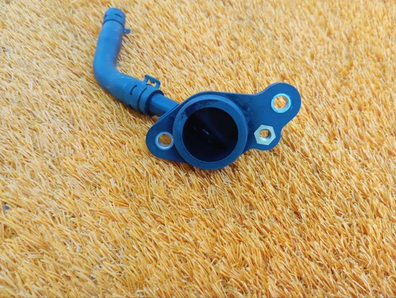 Фланец системы охлаждения