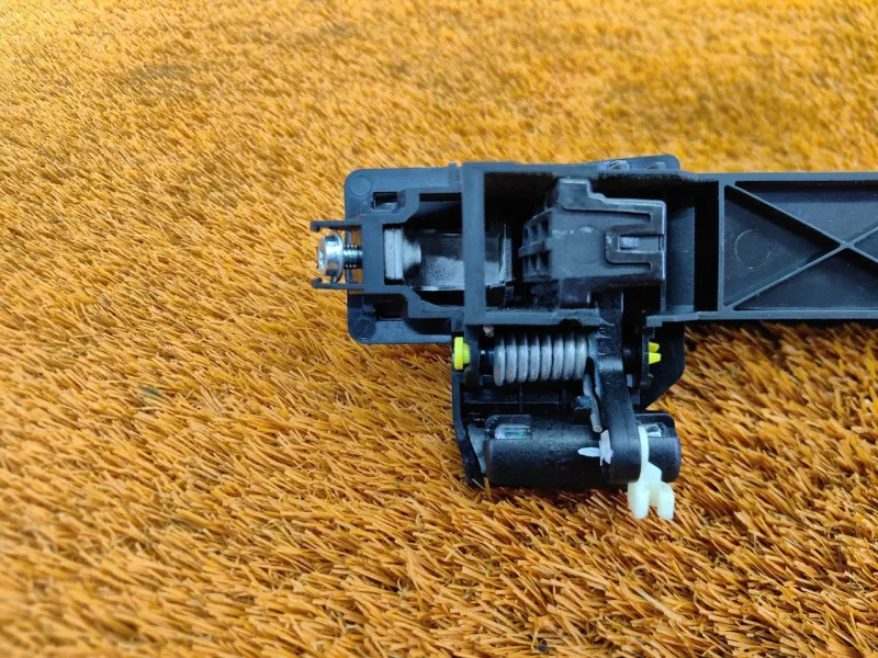 Ручка двери наружняя