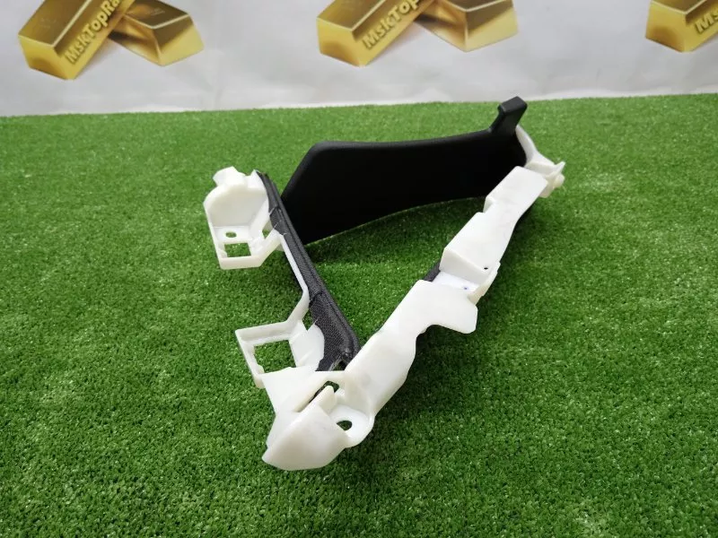 Накладка на стойку кузова