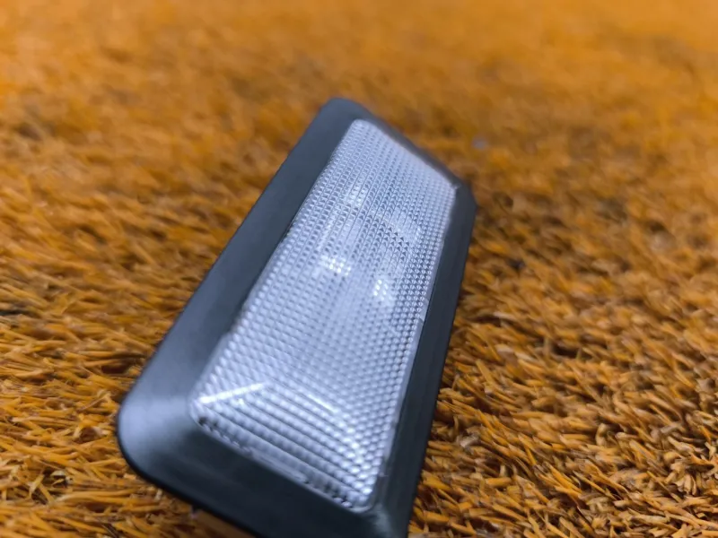 Плафон подсветки багажника