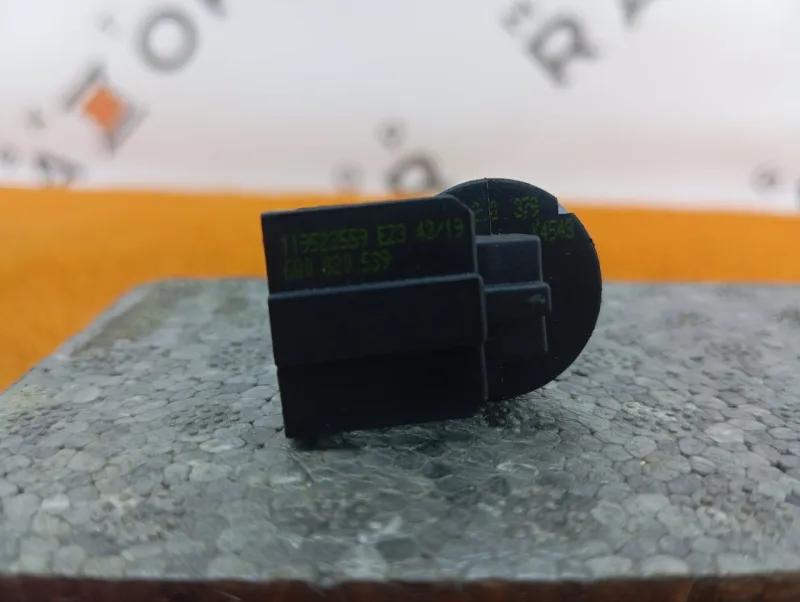 Датчик температуры воздуха в салоне