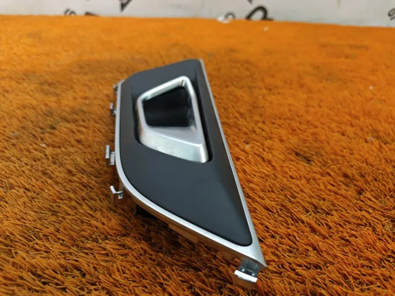 Ручка двери внутренняя