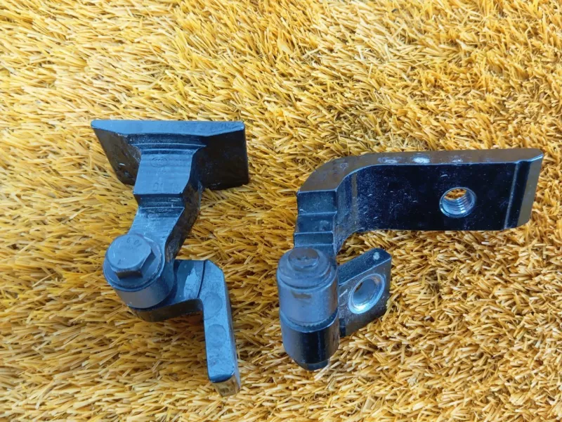 Петля двери BMW X3 2018 41007495991 G01 B47, задняя левая