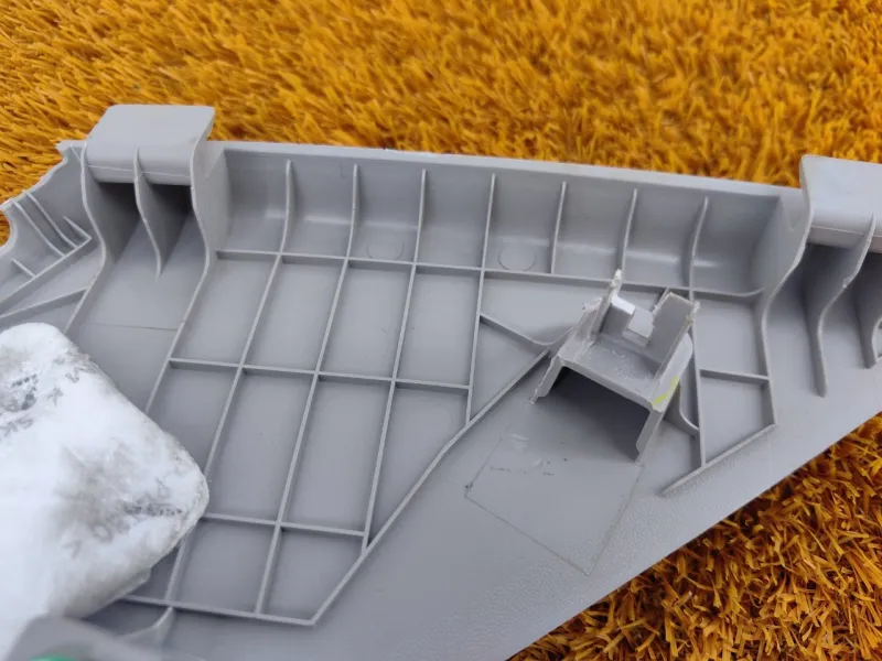 Обшивка стойки