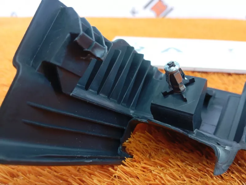 Пластик салона