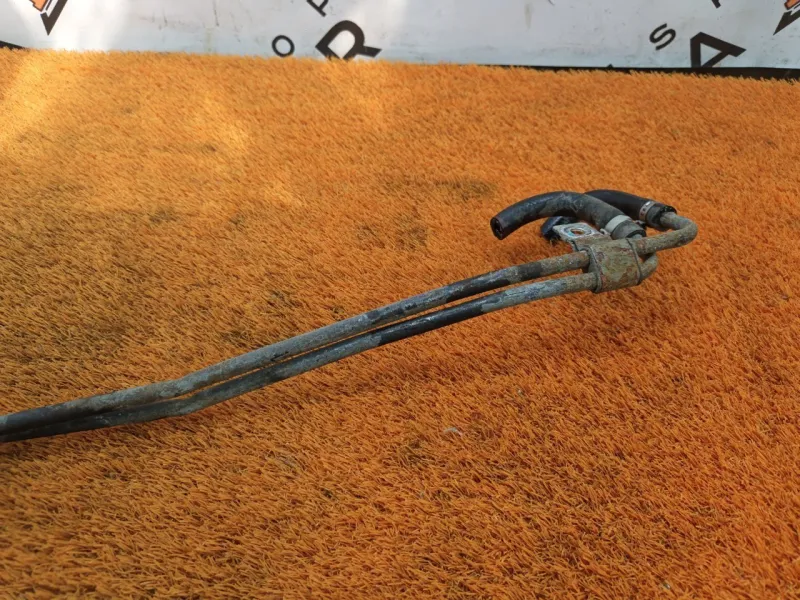 Трубка системы охлаждения