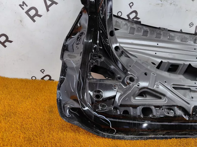 Крышка багажника