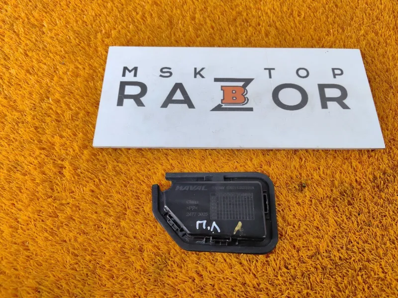 Накладка крепления зеркала