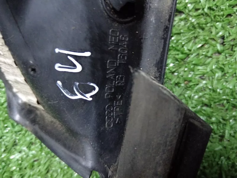 Кнопка стеклоподъемника