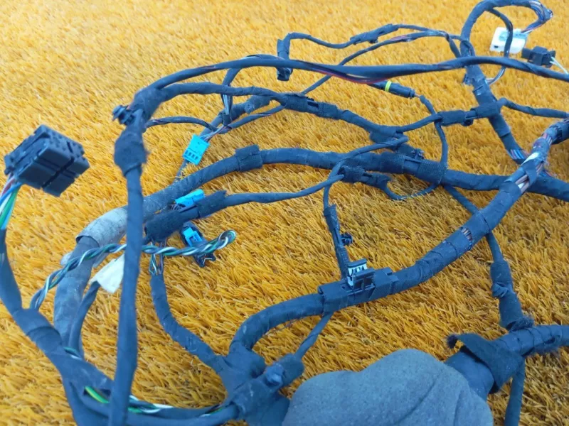 Проводка двери