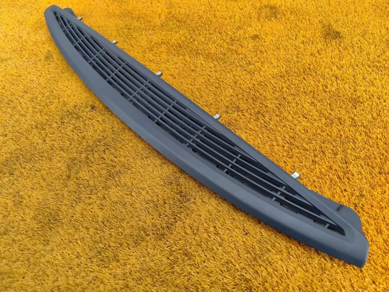 Решетка вентиляционная BMW 5-Series 2019 51467384524 G30 B47D20A, задняя