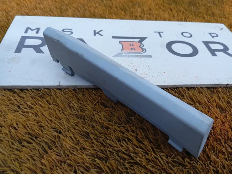 Молдинг бампера