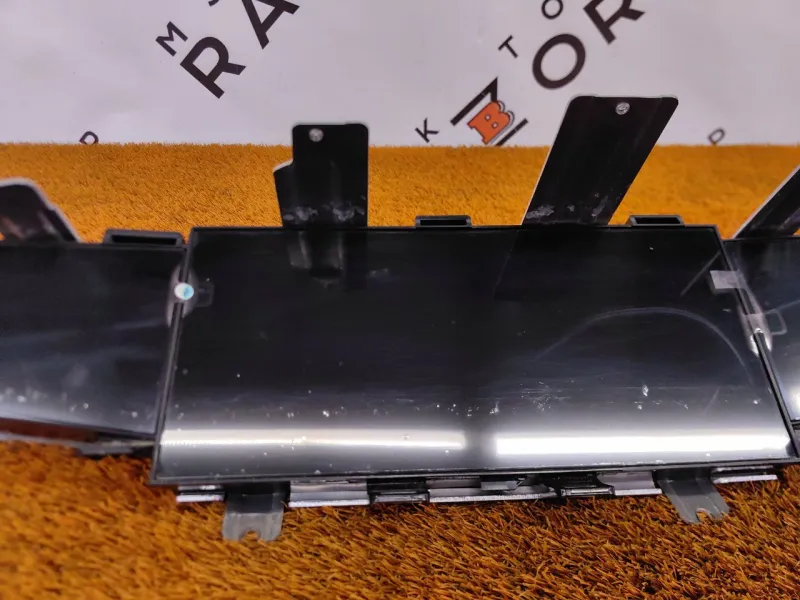 Панель приборов