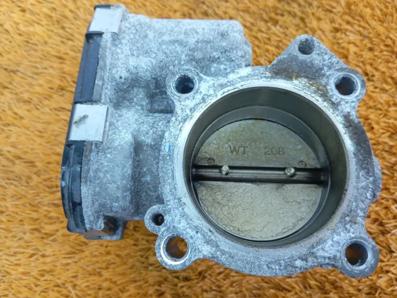 Дроссельная заслонка